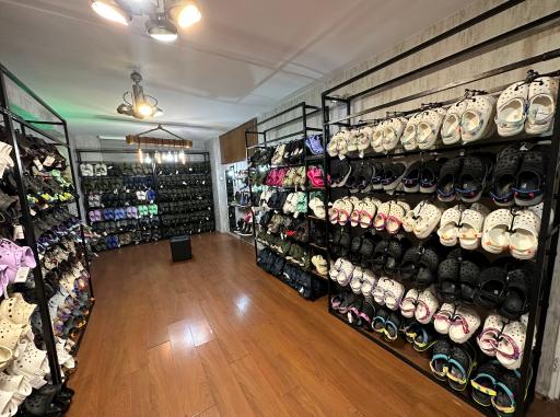 کفش کراکس پلاس