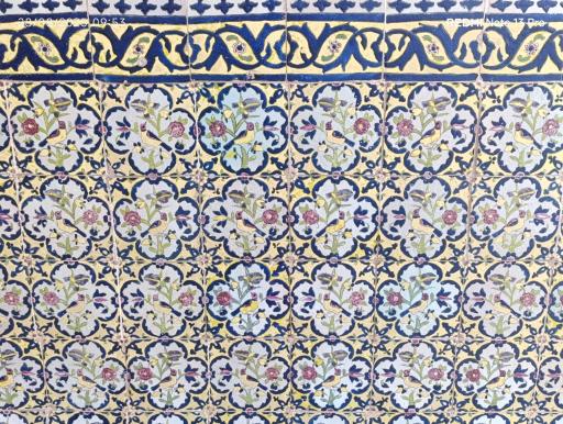 عکس مسجد و مدرسه آقا بزرگ