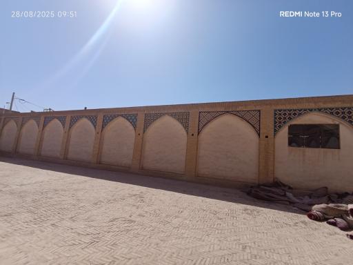 عکس مسجد و مدرسه آقا بزرگ