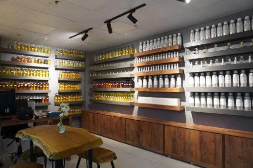 پخش عمده عطر نماینده رسمی اسنس پرفیوم فرانسه