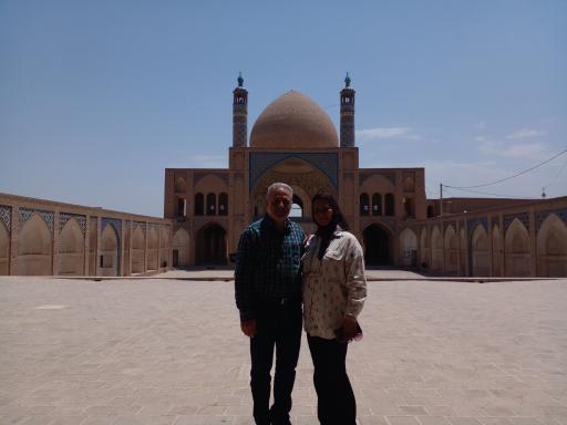 عکس مسجد و مدرسه آقا بزرگ