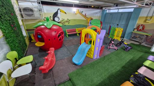 کودکستان غیردولتی بهشت زیبای کودک