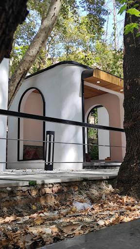 عکس باغ رستوران اسپیناس