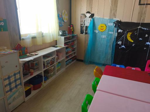 عکس مهد کودک  کودکان خلاق آفتاب