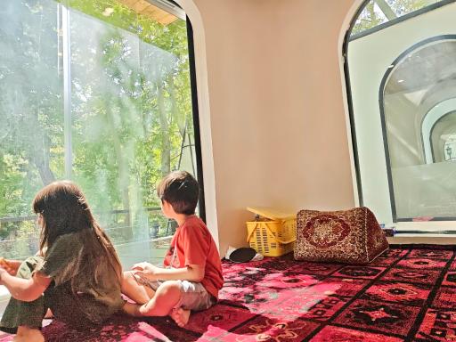 عکس باغ رستوران اسپیناس