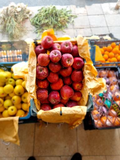 عکس میوه فروشی کریمی