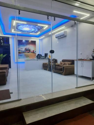 عکس باربری احسان