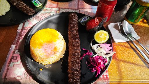 عکس رستوران خونه باغ یار ماشالله