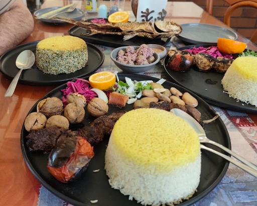 عکس رستوران خونه باغ یار ماشالله