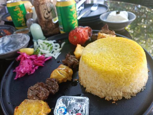 عکس رستوران خونه باغ یار ماشالله