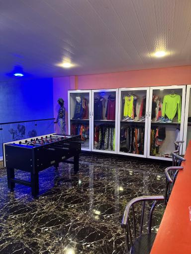 عکس آکادمی بدنسازی تن آرا