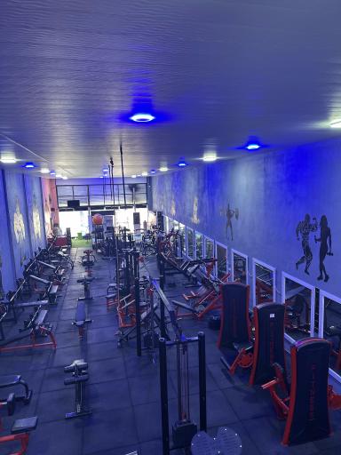 عکس آکادمی بدنسازی تن آرا