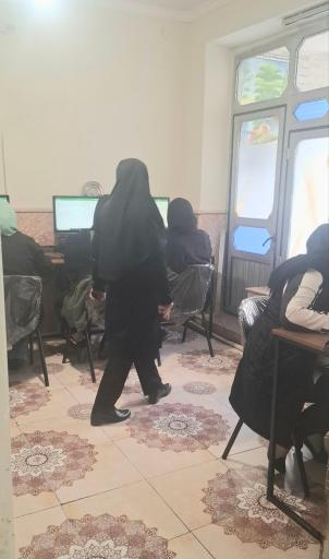 عکس آموزشگاه فنی حرفه ای اسفند