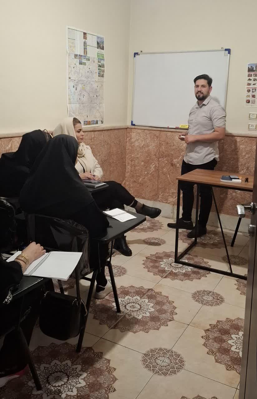 عکس آموزشگاه فنی حرفه ای اسفند