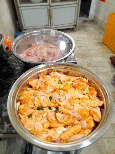 عکس گوشت و مرغ پرطلا