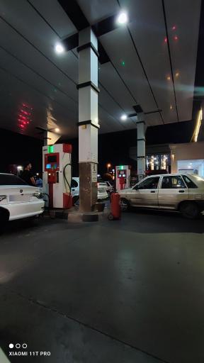 عکس پمپ بنزین الماس