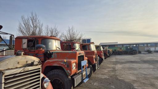 عکس پارکینگ و کارواش پاسارگاد