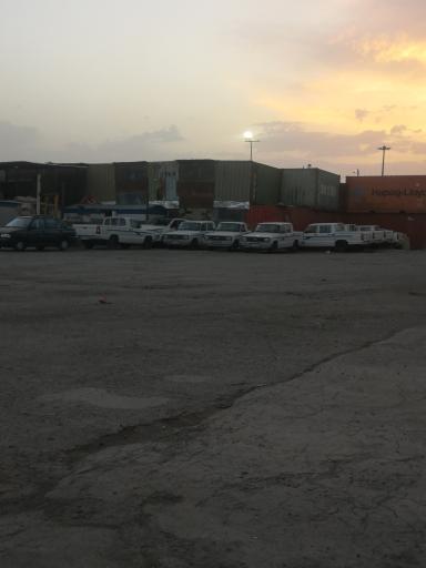 عکس پارکینگ و کارواش پاسارگاد