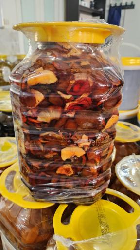 عکس پخش عمده ترشک لواشک ترشی ساشا 