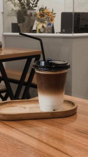 عکس کافه و آبمیوه بستنی کارمانیا