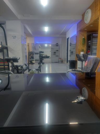 باشگاه بدنسازی آرن