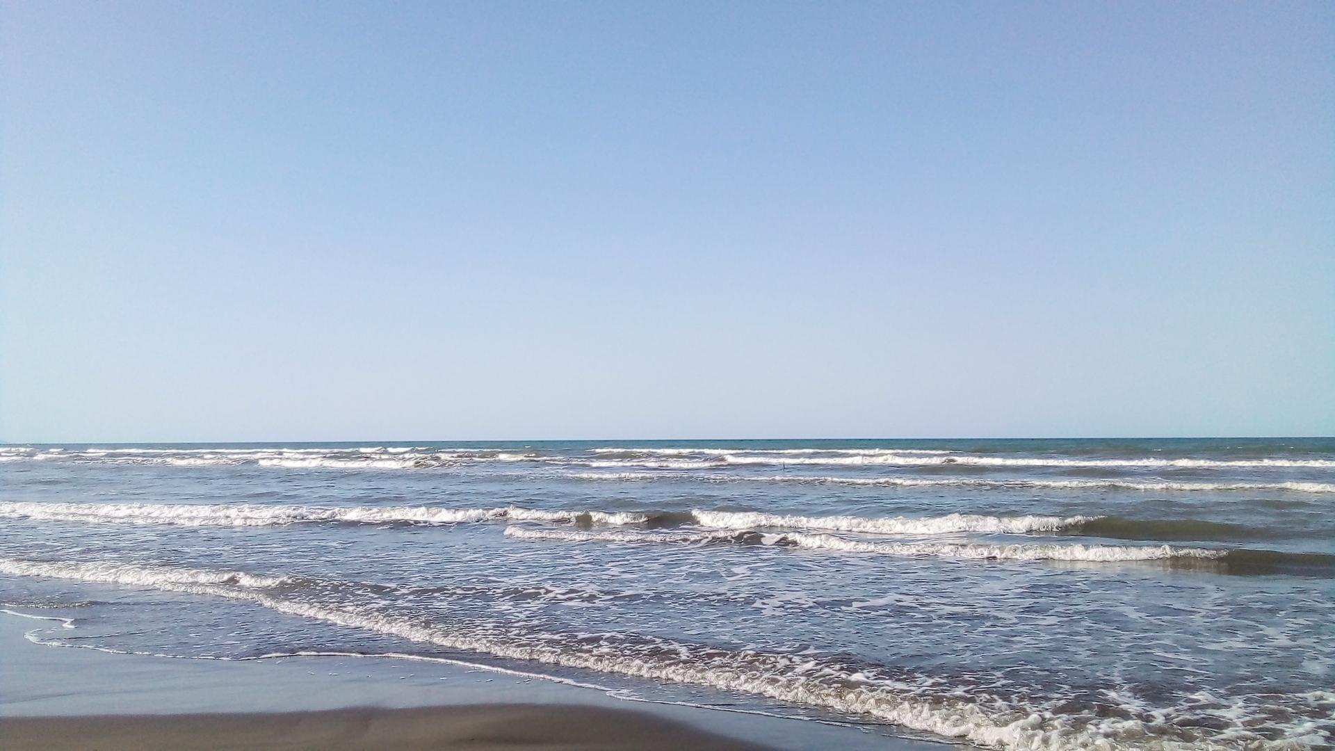 عکس ساحل دریای خزر