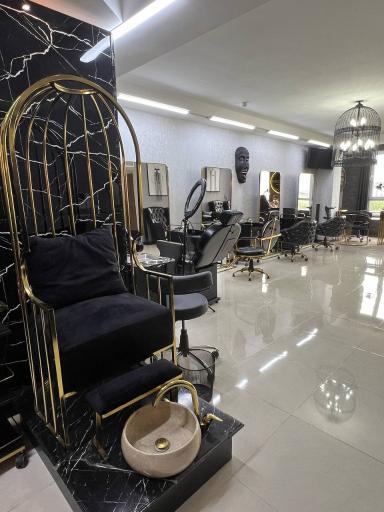 عکس سالن زیبایی هرمین مهرشهر