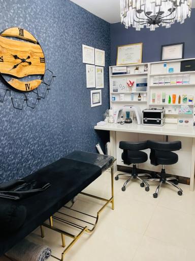 عکس سالن زیبایی هرمین مهرشهر