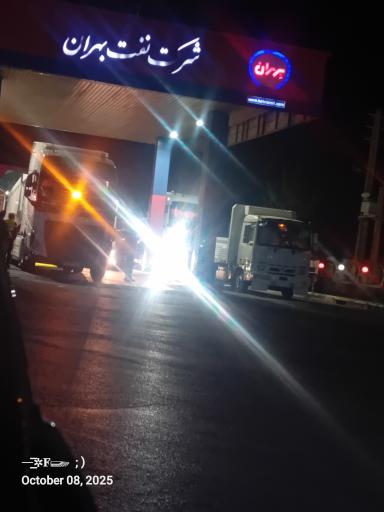 عکس جایگاه سوخت (CNG و بنزین و گازوئیل)