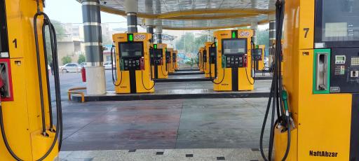 عکس پمپ بنزین جواهری