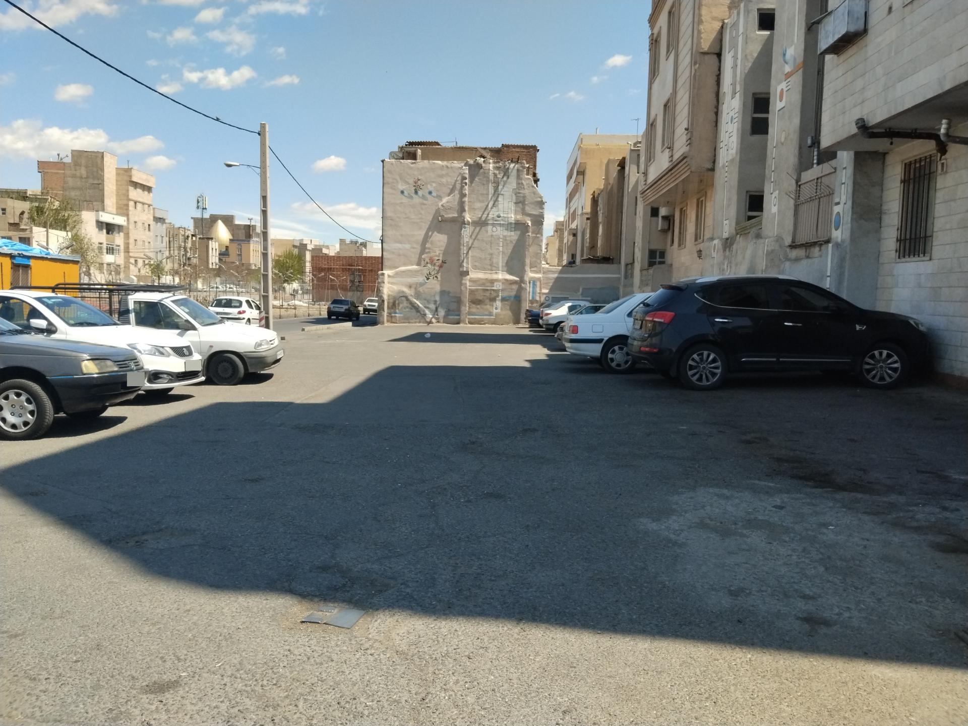 عکس پارکینگ عمومی