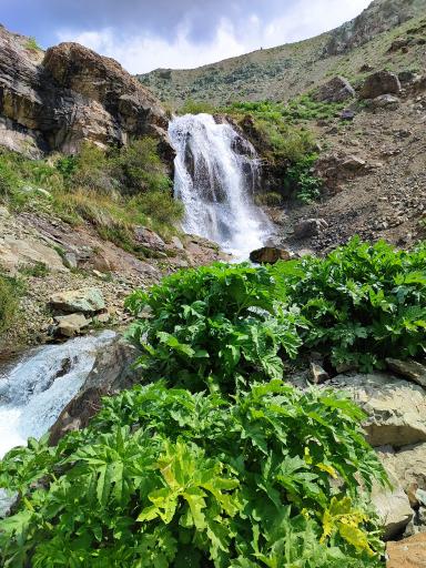 عکس آبشار سوم سنج