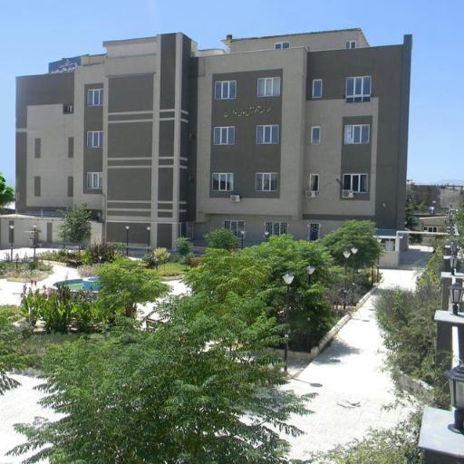 عکس موسسه آموزش عالی خاوران