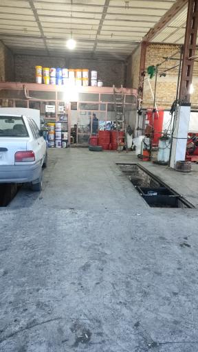 عکس تعویض روغنی استاد اسماعیل رشیدی