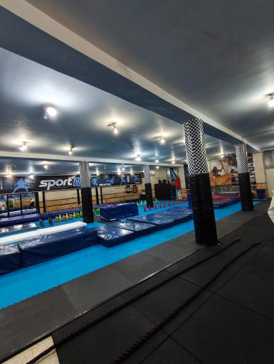 عکس باشگاه قهرمانان