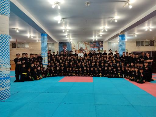 باشگاه قهرمانان