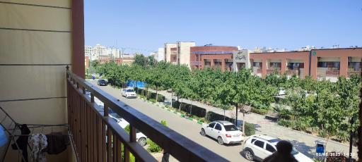 عکس زائر سرای رضوی