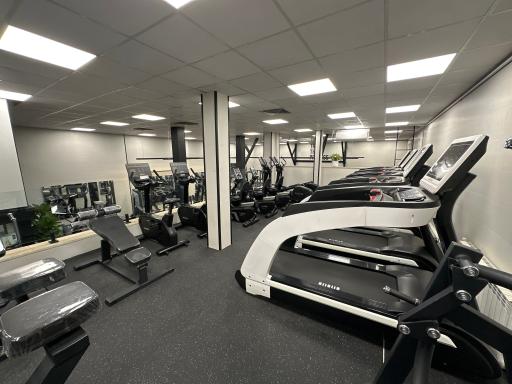 عکس باشگاه بدنسازی آکا فیت