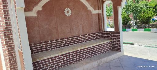 عکس زائر سرای رضوی