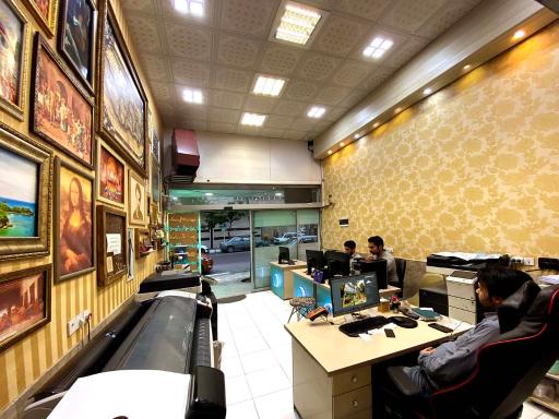 عکس چاپ و تبلیغات نوید فرجاد