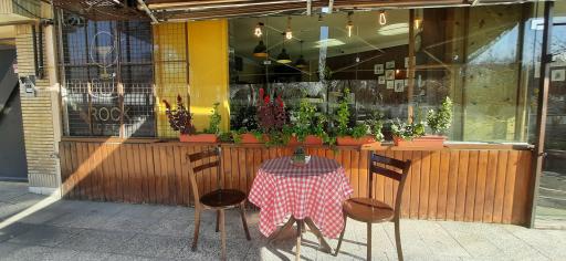 عکس کافه راک