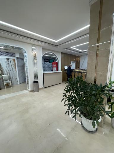 رستوران ریخته گرزاده