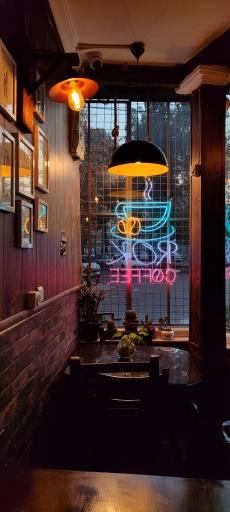 عکس کافه راک