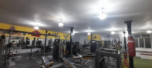 عکس باشگاه بدنسازی پیمان