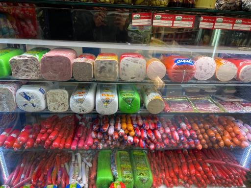 عکس فست فود و پروتئین بهار