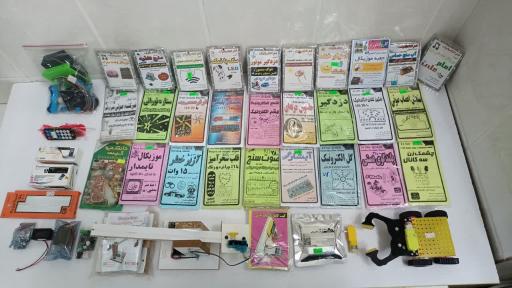 عکس آموزشگاه الکترونیک و نمایشگاه علمی نور علی نور