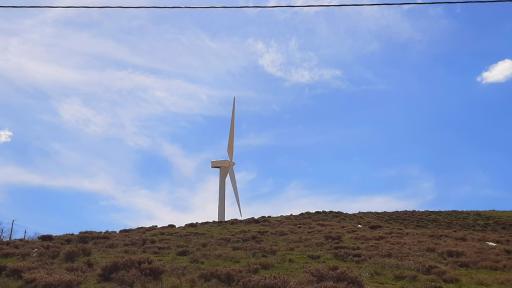 عکس توربین بادی نیر