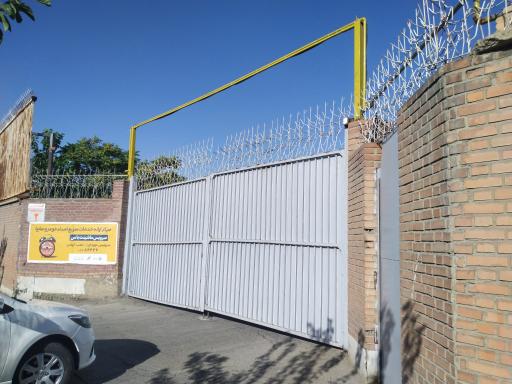 عکس درب شماره 2 امدادخودرو سایپا