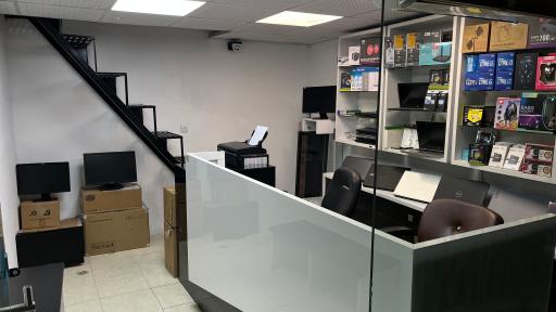 عکس فروشگاه و خدمات کامپیوتری شهیدی
