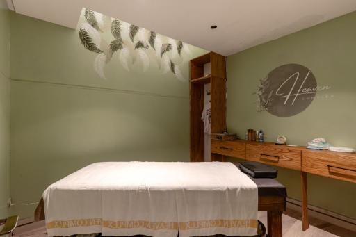 عکس هتل پنج ستاره پالاس